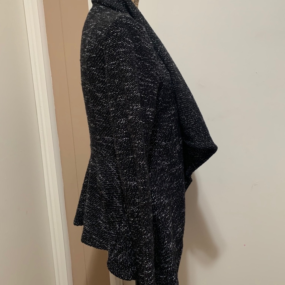 BNCI by BLANC NOIR Black White Sweater Cardigan M - Picture 4 of 9